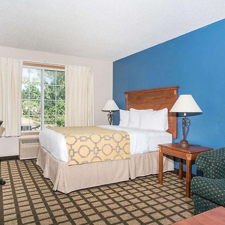 Hotel Baymont By Wyndham Albany Exterior foto